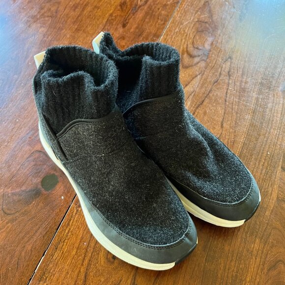 Merrell Womens Cloud Renew Bluff Wool Pull-On Ankle Boot- sz.‎ 9.5 - Picture 1 of 7